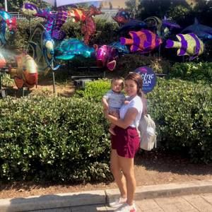 Meet your Posher, Brenda